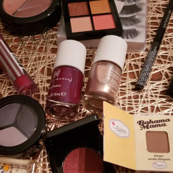 Huge New 23 pc Ipsy Skincare Beauty Bundle Lot over 20 pieces! LOOK AT PICS! - Picture 5 of 5